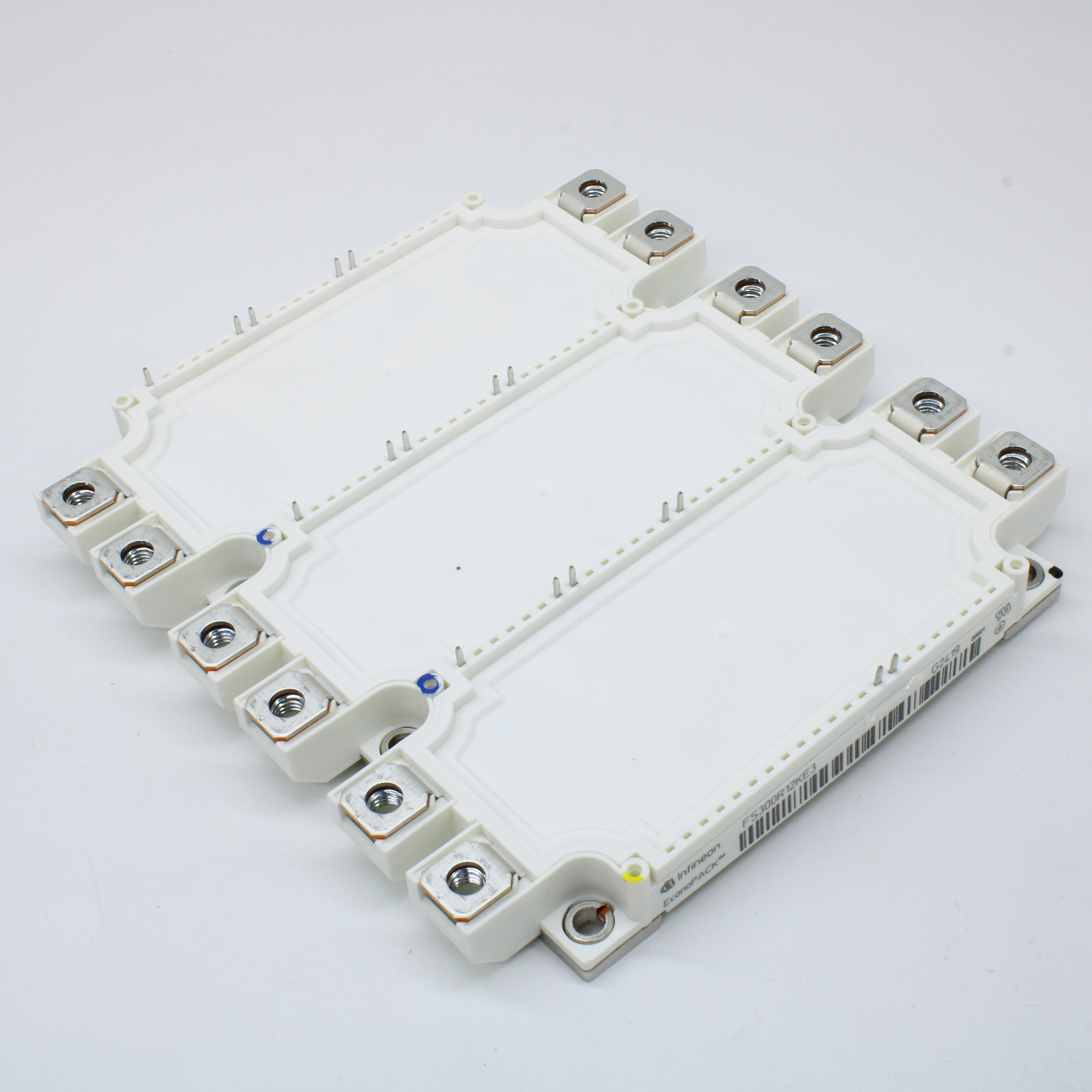 Фото FS300R12KE3 Infineon Technologies — FS300R12KE3 — Силовые модули IGBT — Infineon Technologies
