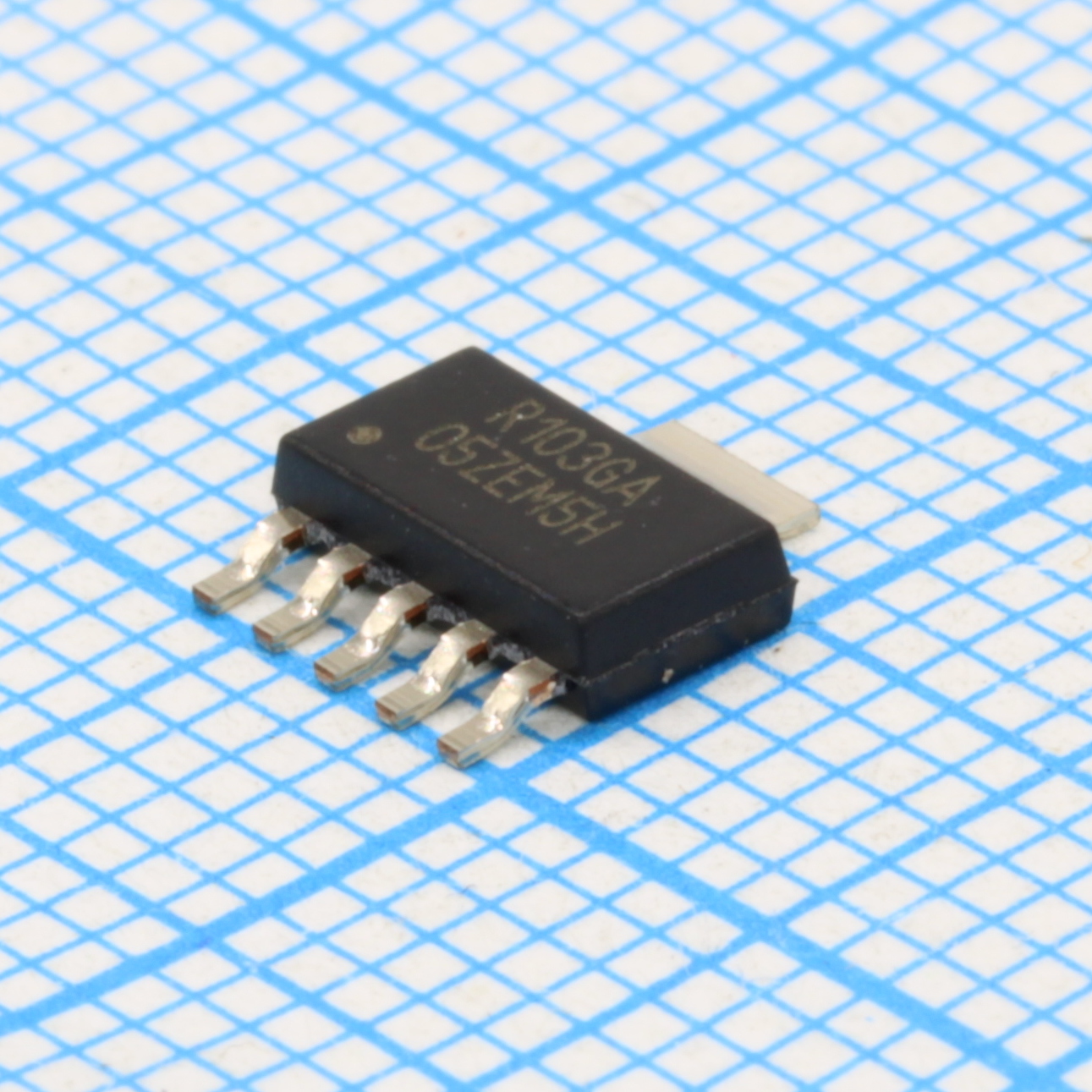 Фото REG103GA-A Texas Instruments — REG103GA-A — Стабилизаторы линейные — Texas Instruments