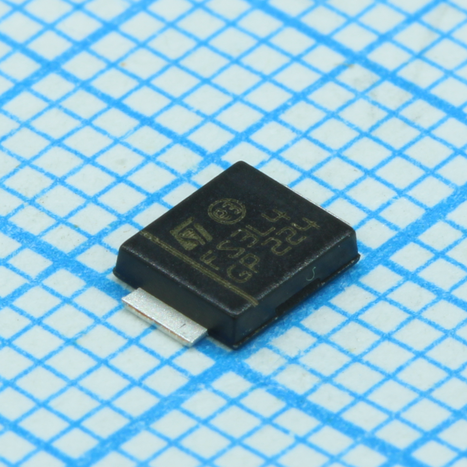 Фото Шоттки  40В  3.0А ST Microelectronics — STPS3L40UF — Одиночные диоды Шоттки — ST Microelectronics