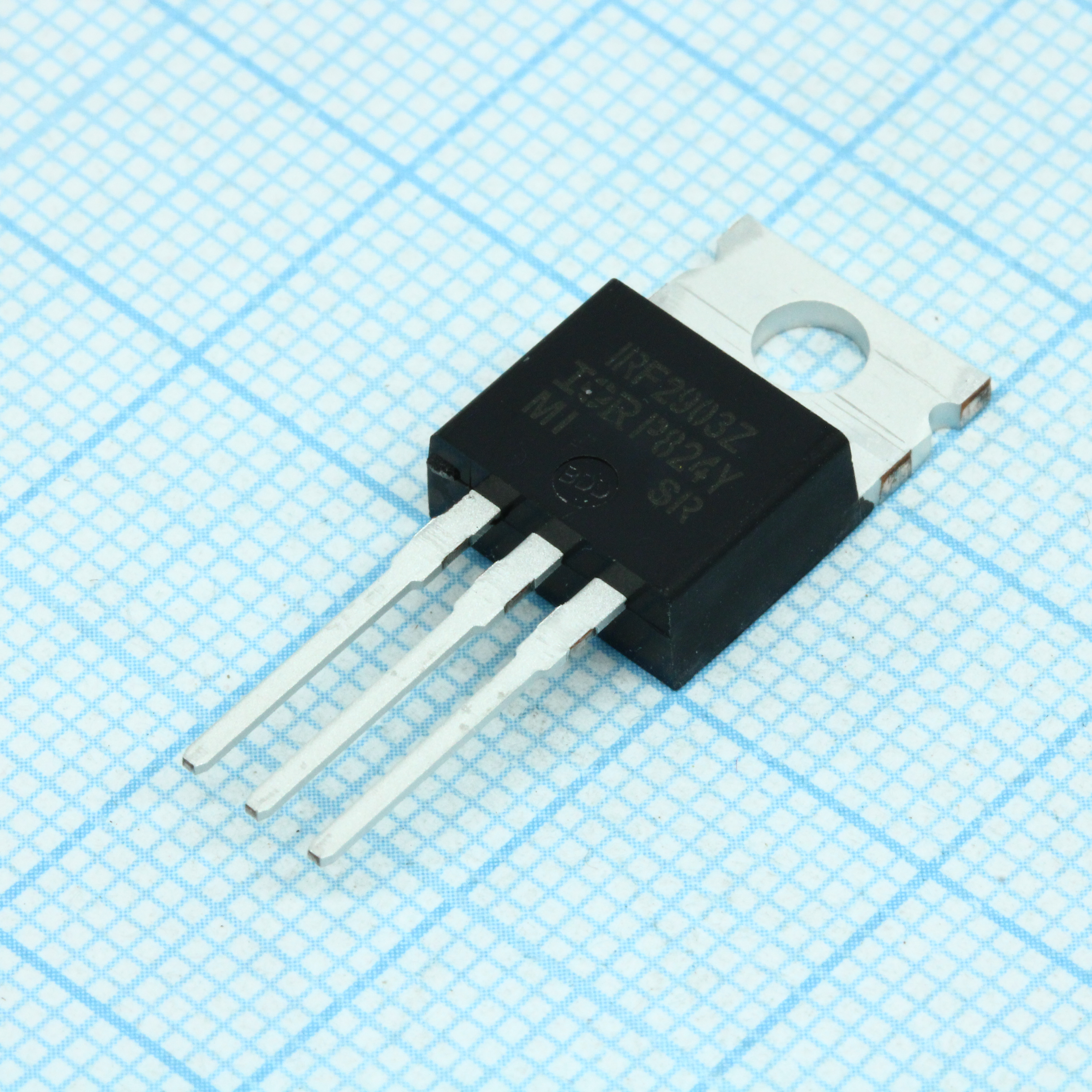 Фото IRF2903Z Infineon Technologies — IRF2903ZPBF