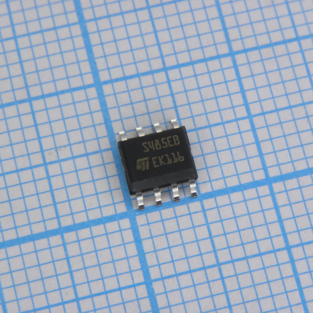 Фото ADM485E ST Microelectronics — ST485EBDR