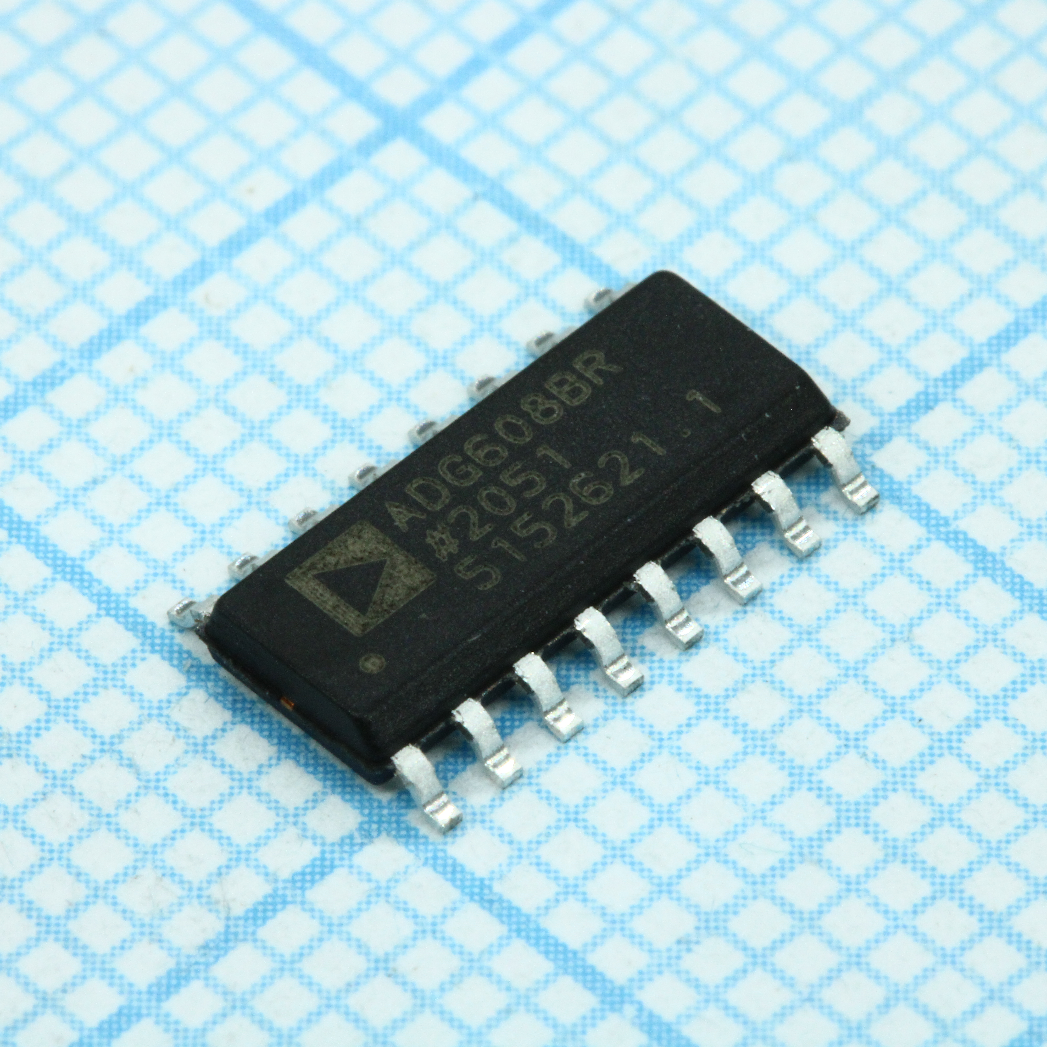 Фото ADG608BR Analog Devices, Inc. — ADG608BRZ