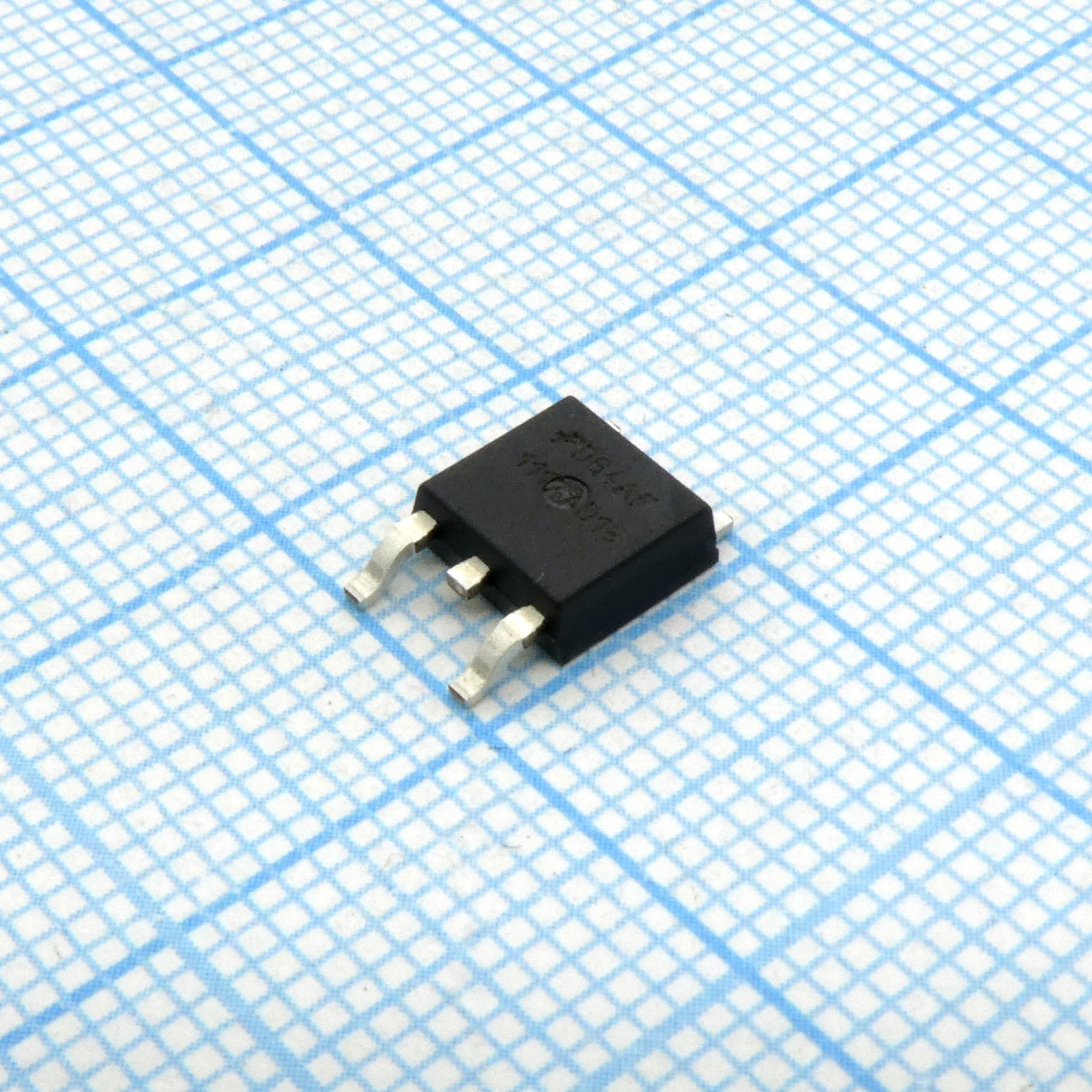 Фото FAN1112DX ON Semiconductor — FAN1117AD18X