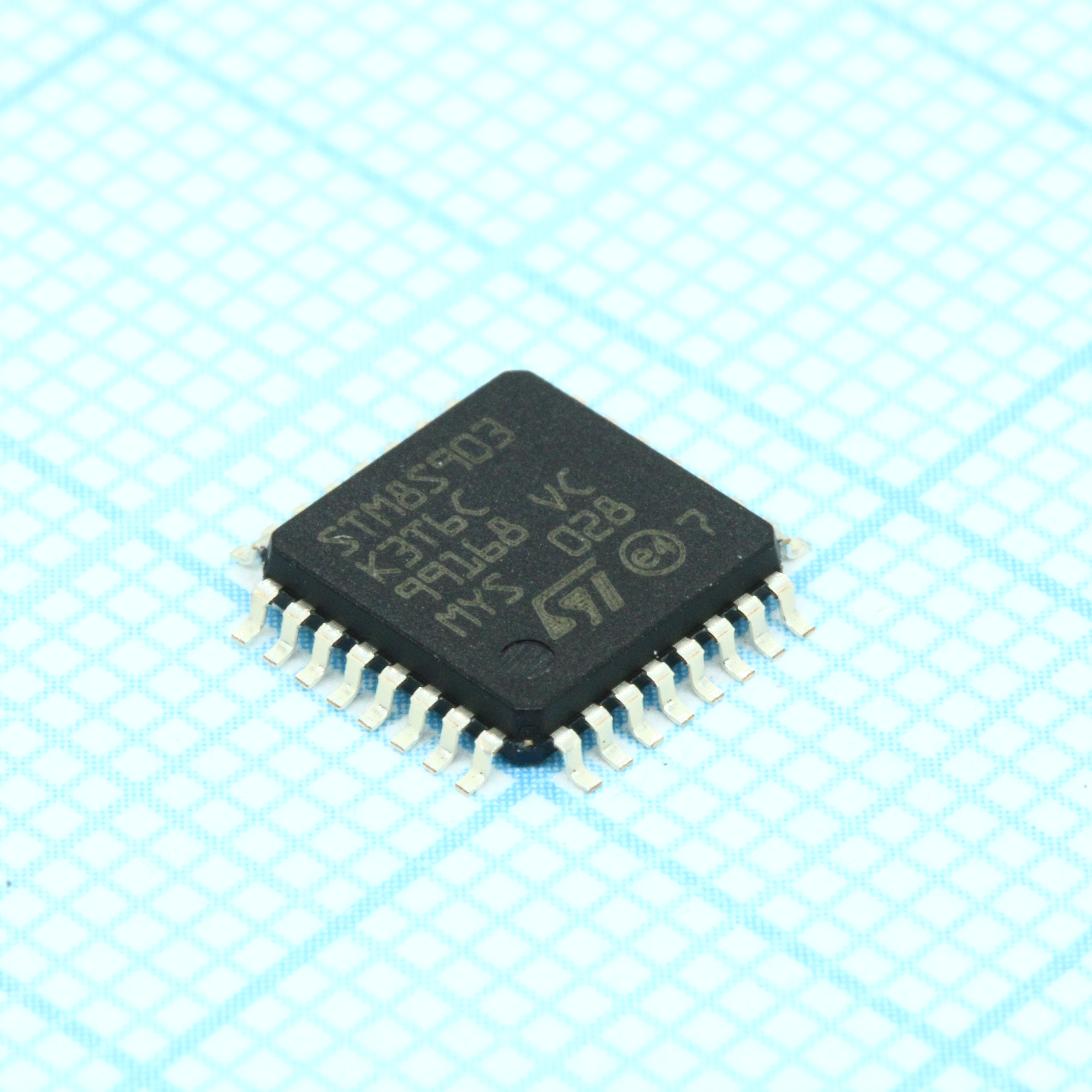 Фото STM8S903K3T6C ST Microelectronics — STM8S903K3T6C — Микроконтроллеры STM — ST Microelectronics