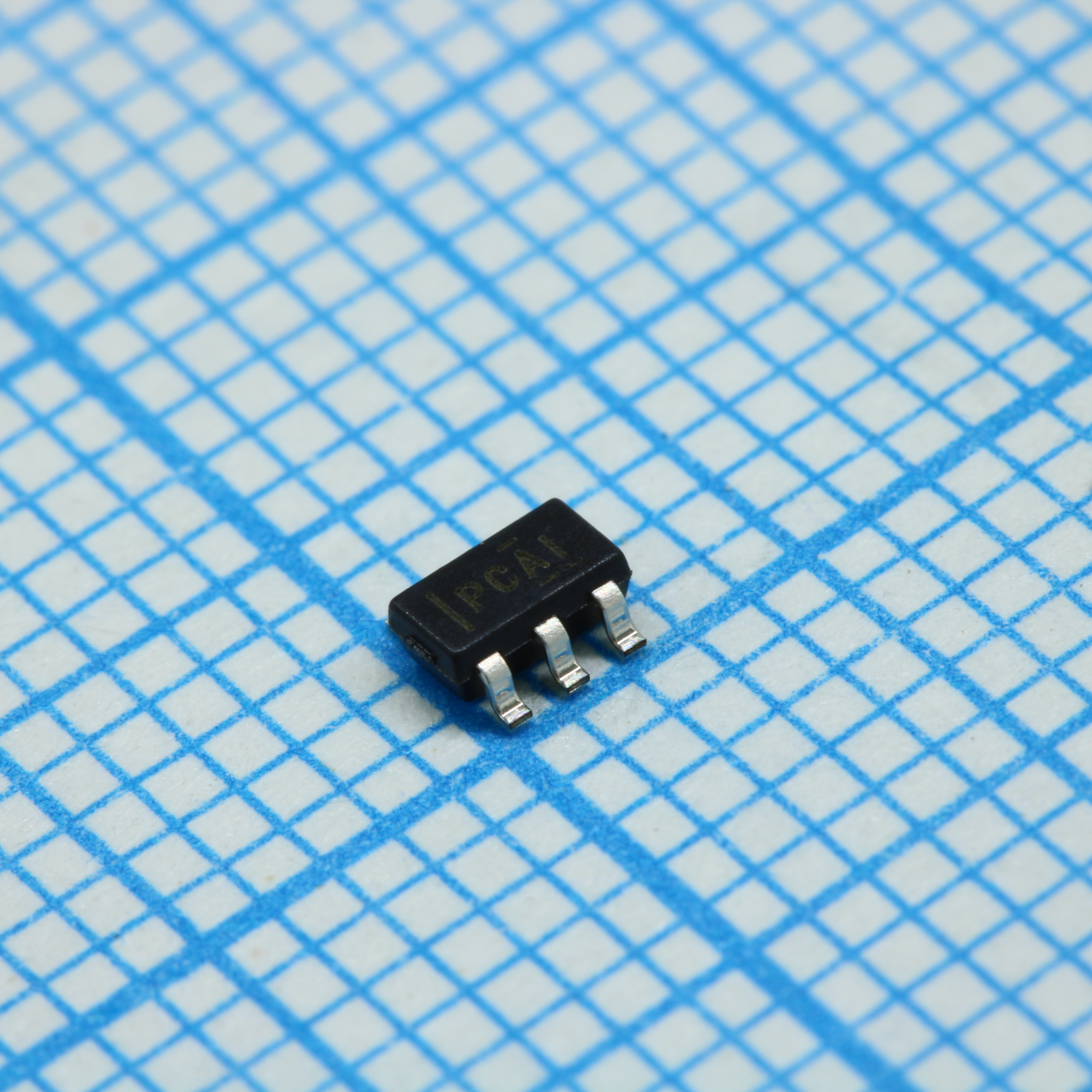 Фото TPS3836L30DBV Texas Instruments — TPS3836L30DBVT