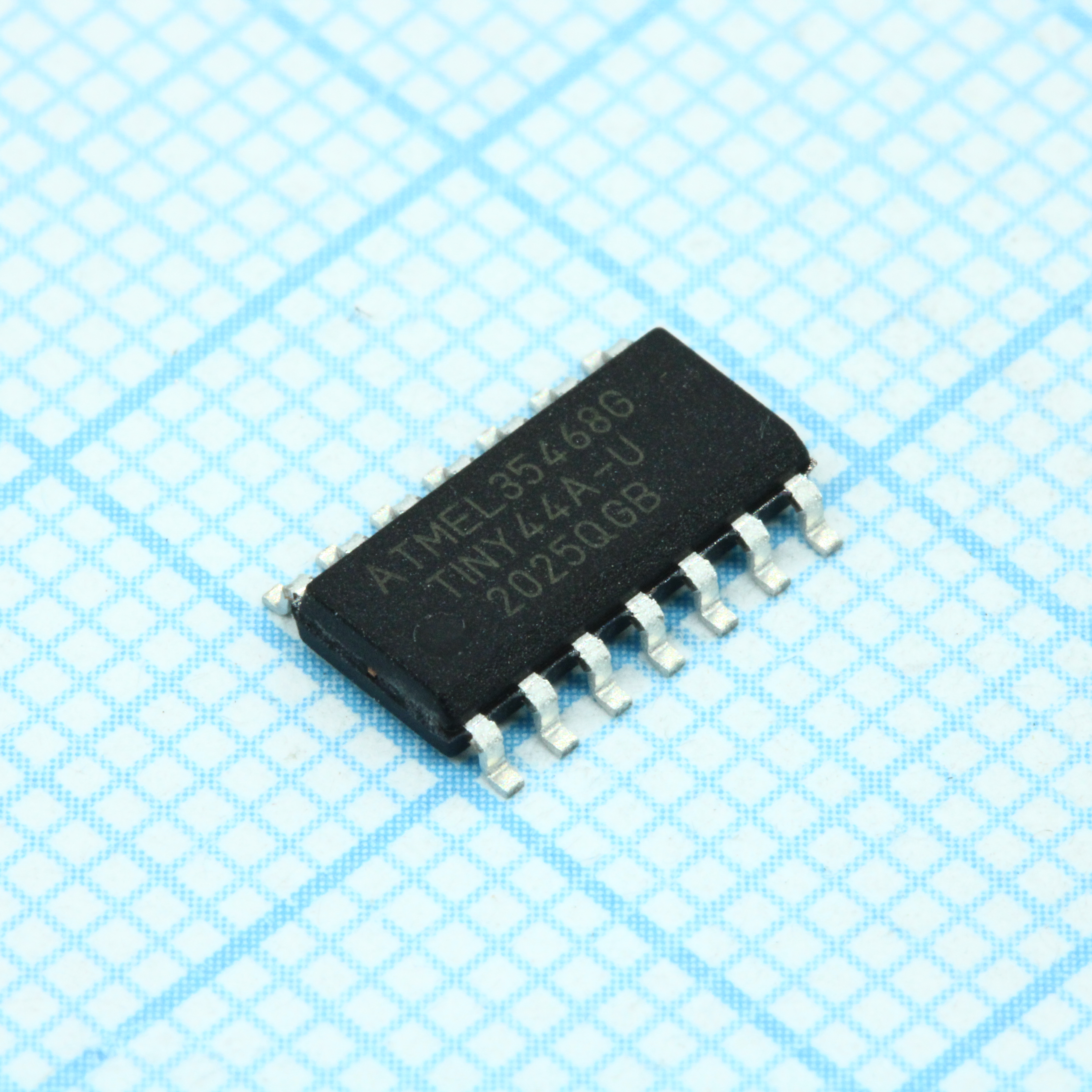 Фото ATTINY44A-SSU Microchip Technology Inc. — ATTINY44A-SSU — Микроконтроллеры Microchip/Atmel — Microchip Technology Inc.