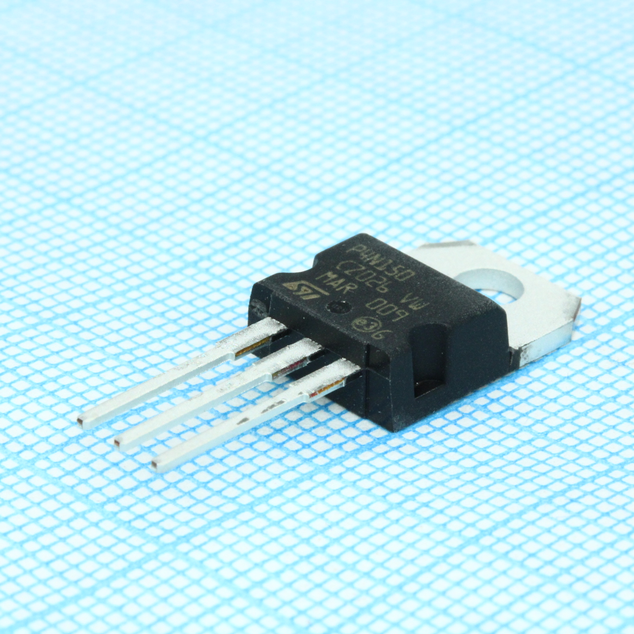 Фото STP4N150 ST Microelectronics — STP4N150 — Одиночные MOSFET транзисторы — ST Microelectronics