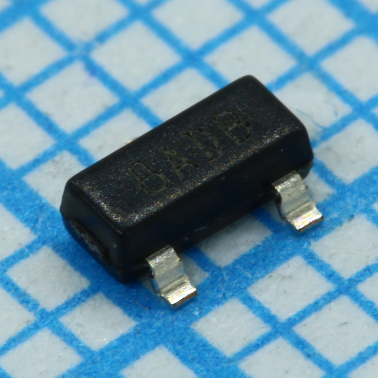 Фото STM809SWX6F ST Microelectronics — STM809SWX6F — Мониторы питания, Супервизоры — ST Microelectronics