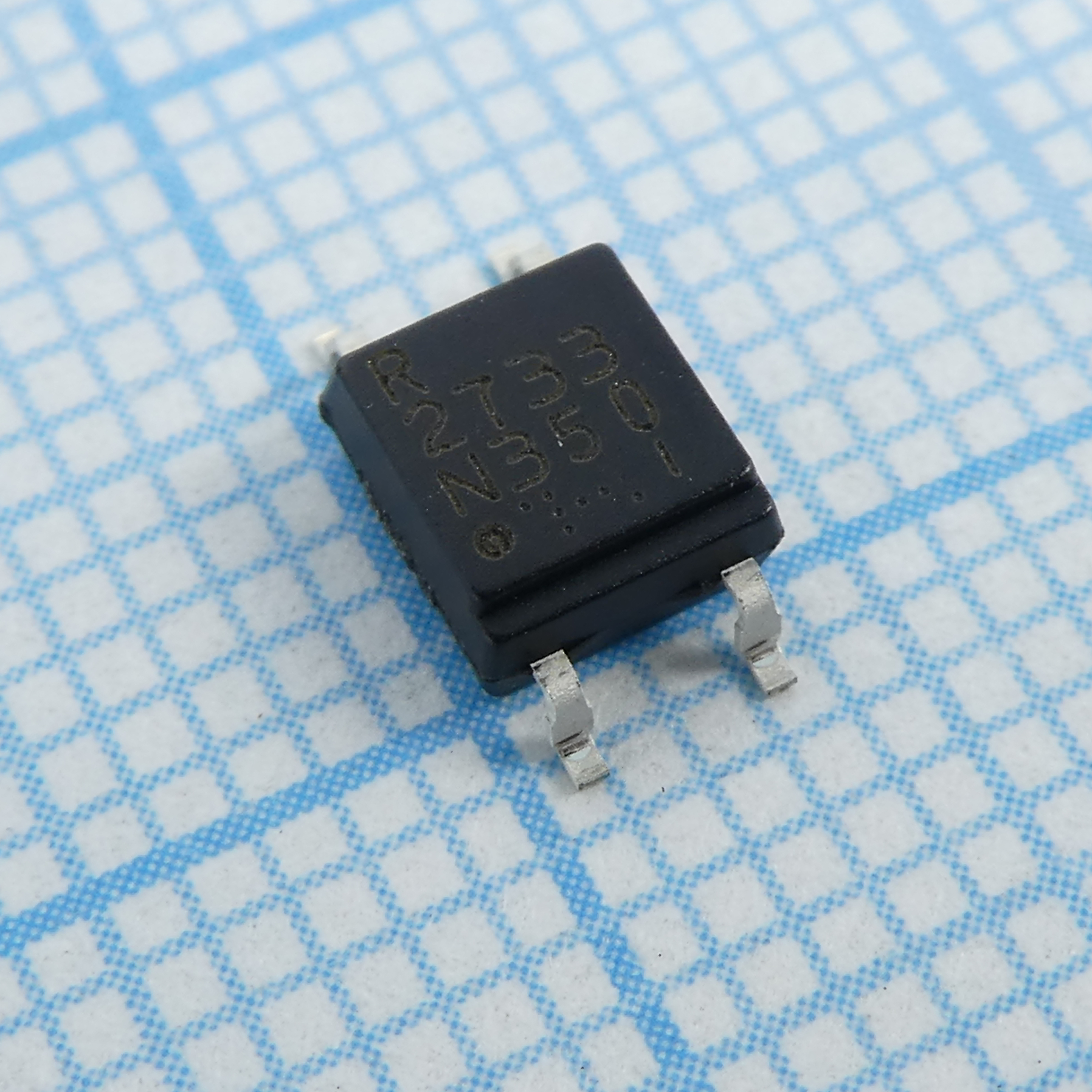Фото PS2733-1-F3-A Renesas — PS2733-1-F3-A — Транзисторные оптопары — Renesas