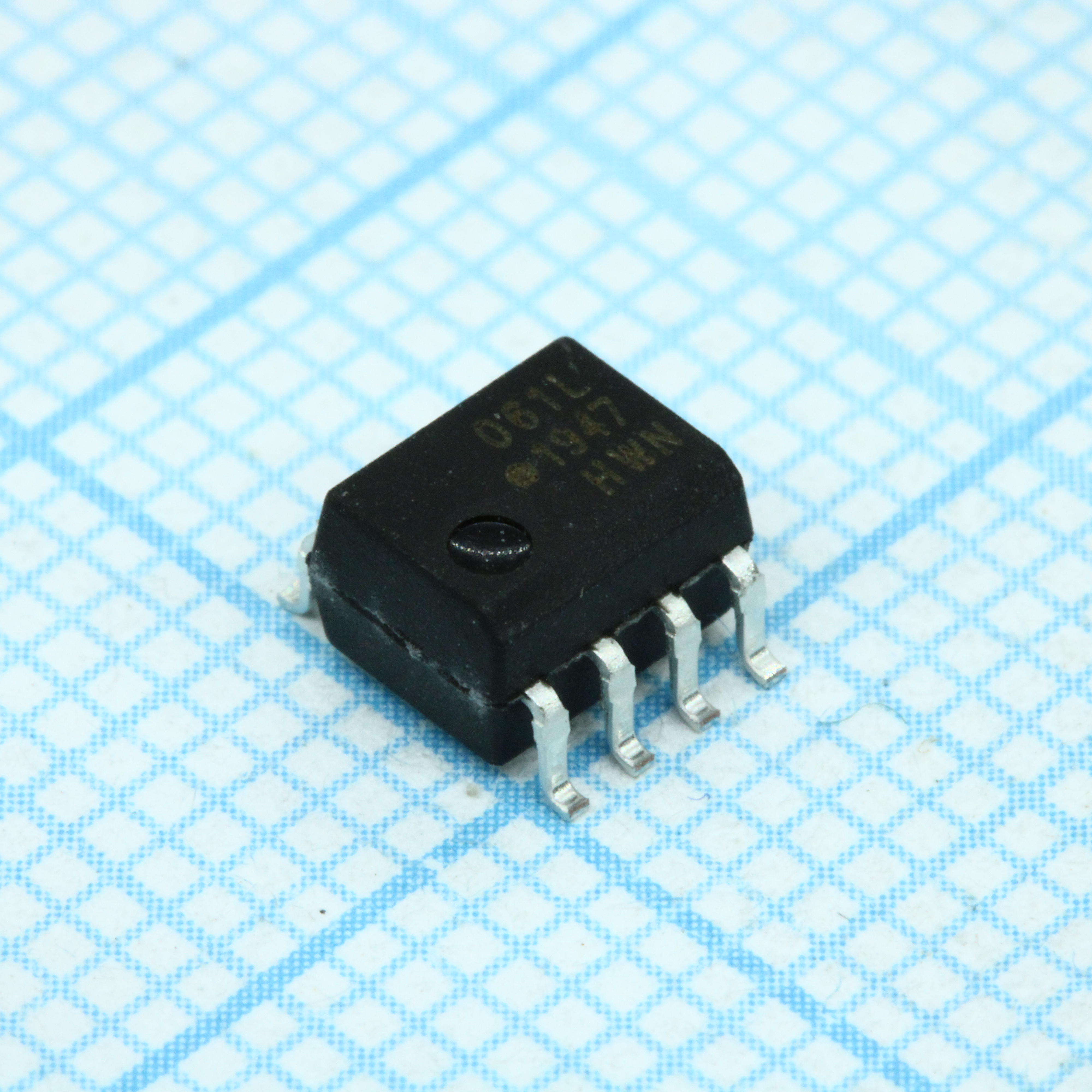Фото ACPL-061L-000E Broadcom — ACPL-061L-000E — Оптопары с логическим выходом — Broadcom