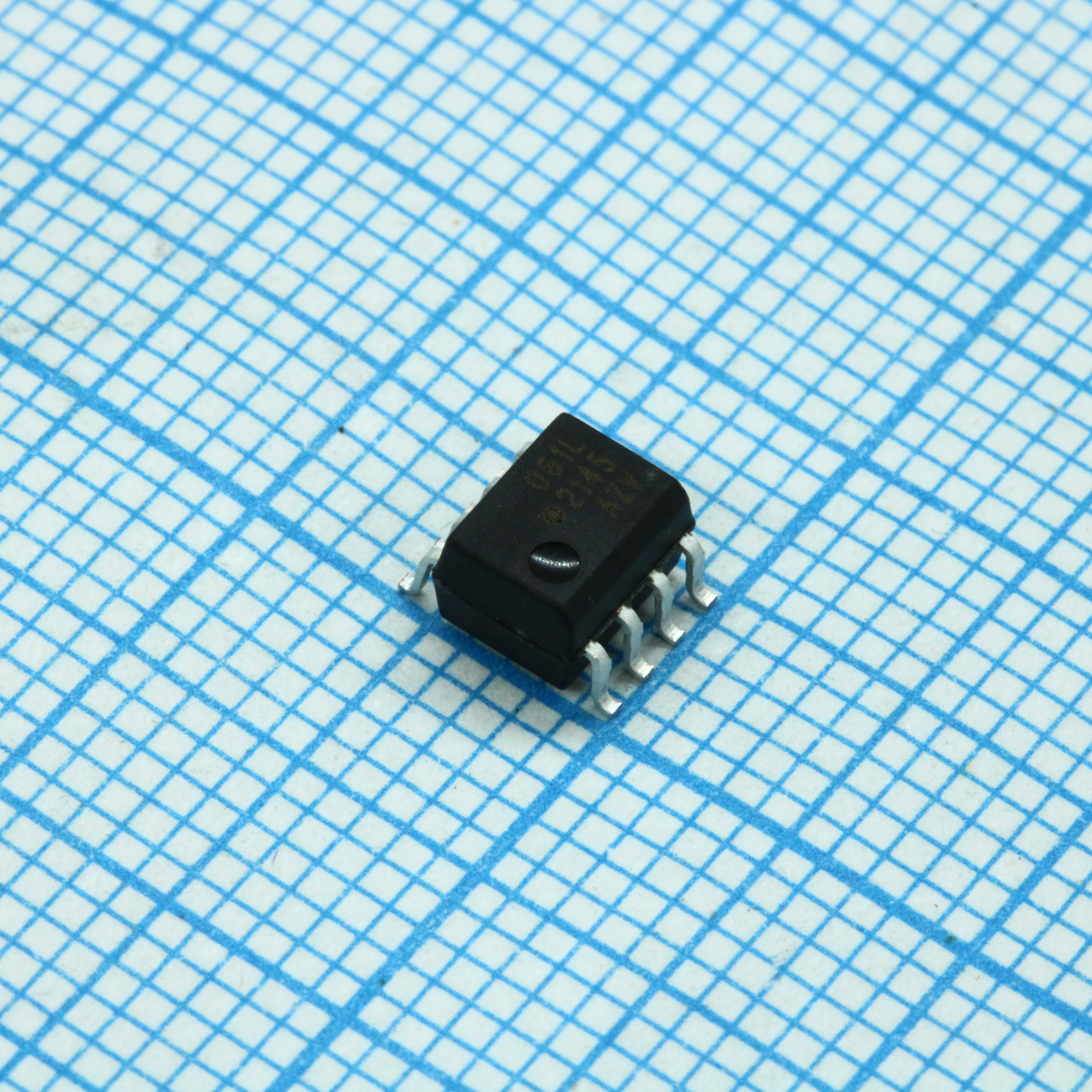 Фото ACPL-061L-500E Broadcom — ACPL-061L-500E — Оптопары с логическим выходом — Broadcom