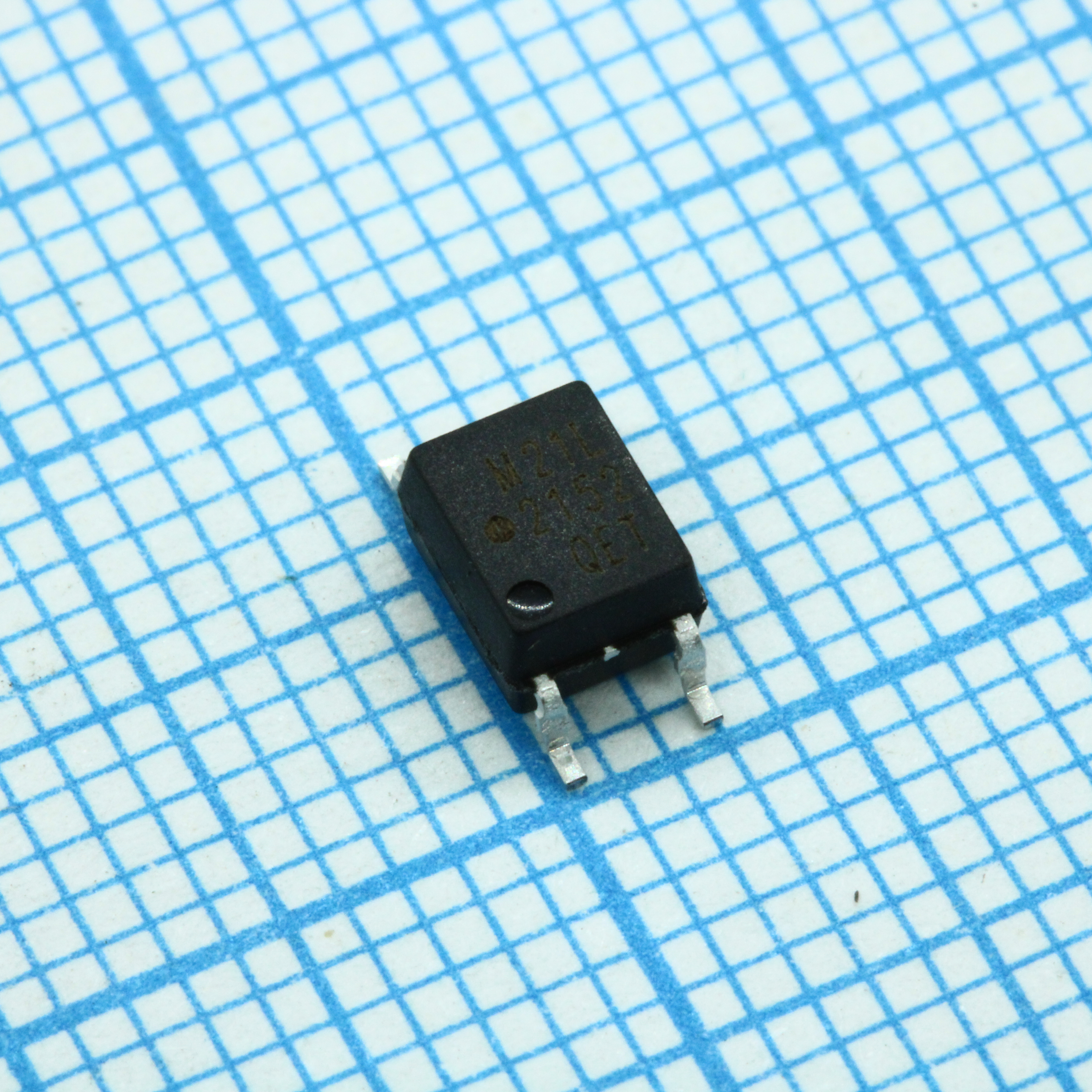 Фото ACPL-M21L-500E Broadcom — ACPL-M21L-500E — Оптопары с логическим выходом — Broadcom