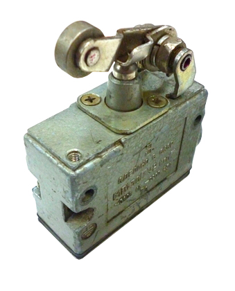 МП 2306 У2 исп.03, IP54, рычаг, торцевой, винт, микровыключатель 