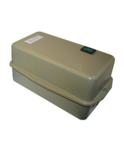 ПМА-3210 У3 В, 380В/50Гц, 1з, 40А, нереверсивный, с реле РТТ-141 28,0-40,0А, в корпусе IP40, с кнопкой R, пускатель электромагнитный  (ЭТ)
