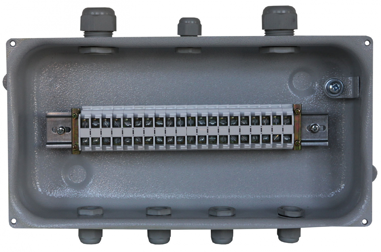У-615 У2, 20 клемм, IP54 (пластиковые вводы PG), коробка клеммная